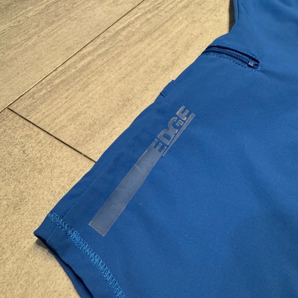 Grey’s Anatomy Scrub Top & Bottom Set - Women’s Extra-Extra Small (XXS) - Blue - Picture 6 of 9